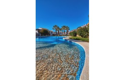 Resale - Apartment - Middle Floor Apartment - Manilva - La Duquesa