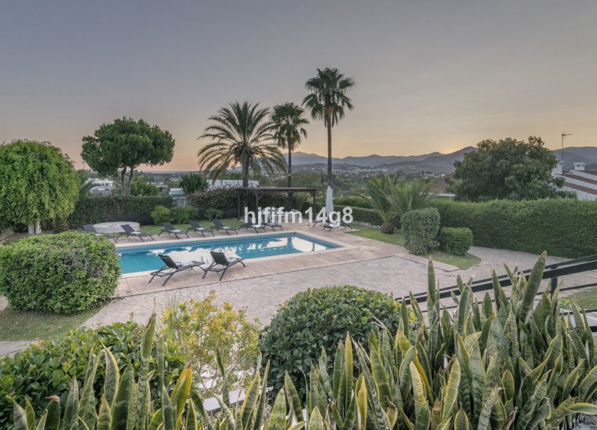 Resale - House - Detached Villa - Marbella - San Pedro De Alcantara