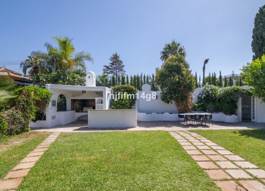 Resale - House - Detached Villa - Marbella - San Pedro De Alcantara