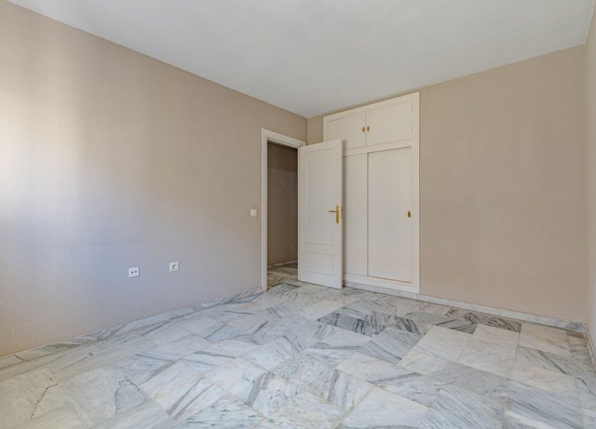 Resale - Apartment - Middle Floor Apartment - Fuengirola - Fuengirola Centro