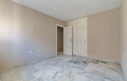 Resale - Apartment - Middle Floor Apartment - Fuengirola - Fuengirola Centro