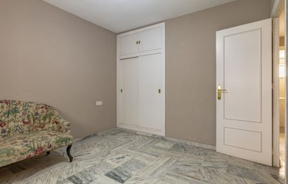 Resale - Apartment - Middle Floor Apartment - Fuengirola - Fuengirola Centro