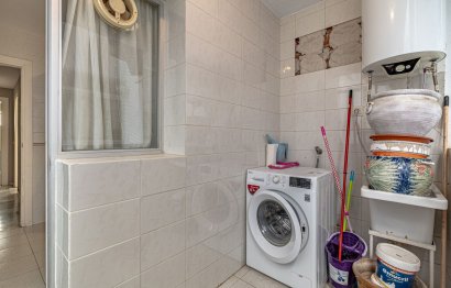 Resale - Apartment - Middle Floor Apartment - Fuengirola - Fuengirola Centro