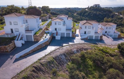 Resale - House - Detached Villa - Estepona - Estepona Centro