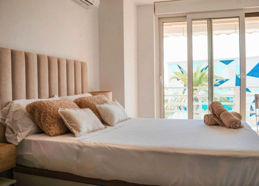 Resale - Apartment - Middle Floor Apartment - Marbella - Marbella Centro