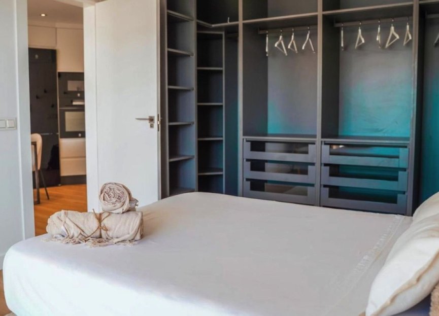 Resale - Apartment - Middle Floor Apartment - Marbella - Marbella Centro