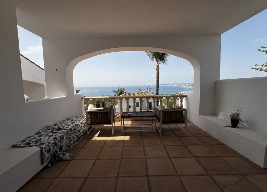 Resale - House - Detached Villa - Estepona - Estepona Centro