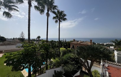 Resale - House - Detached Villa - Estepona - Estepona Centro