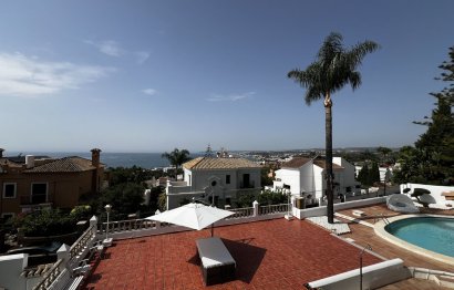 Resale - House - Detached Villa - Estepona - Estepona Centro