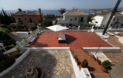 Resale - House - Detached Villa - Estepona - Estepona Centro