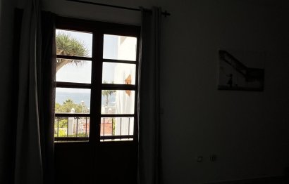 Resale - House - Detached Villa - Estepona - Estepona Centro