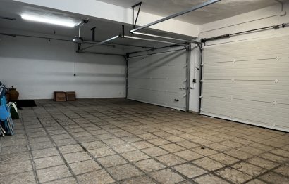 Resale - House - Detached Villa - Estepona - Estepona Centro