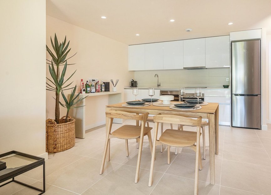 Resale - Ground floor apartment - Estepona - Estepona Centro