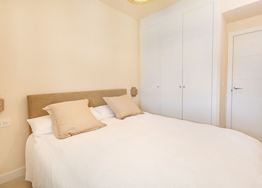 Resale - Ground floor apartment - Estepona - Estepona Centro