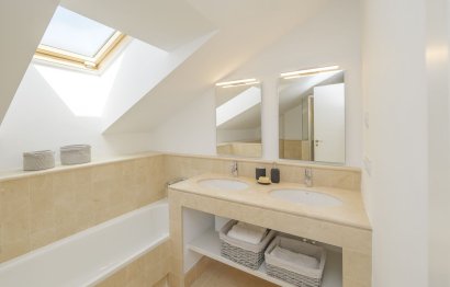 Resale - House - Semi-Detached House - Benalmádena - Benalmadena Centro