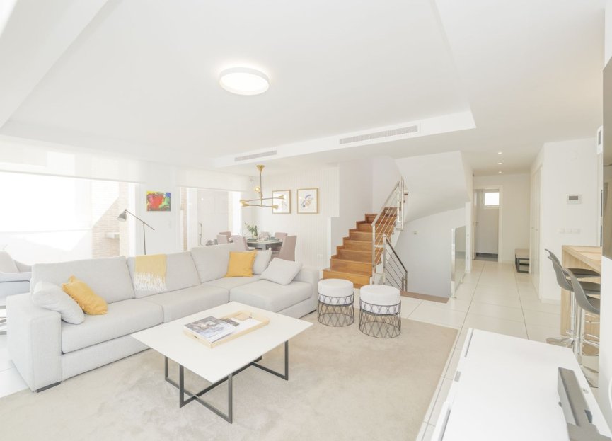 Resale - House - Semi-Detached House - Benalmádena - Benalmadena Centro