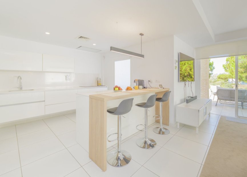 Resale - House - Semi-Detached House - Benalmádena - Benalmadena Centro