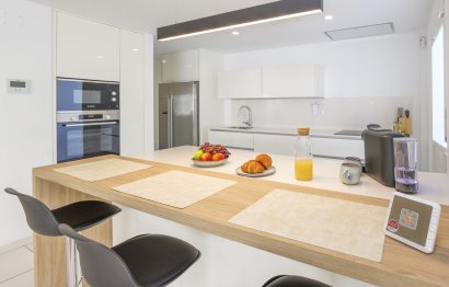 Resale - House - Semi-Detached House - Benalmádena - Benalmadena Centro