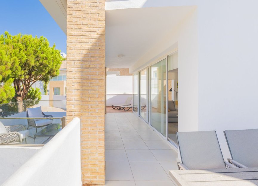 Resale - House - Semi-Detached House - Benalmádena - Benalmadena Centro