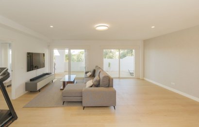 Resale - House - Semi-Detached House - Benalmádena - Benalmadena Centro