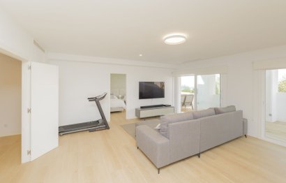 Resale - House - Semi-Detached House - Benalmádena - Benalmadena Centro