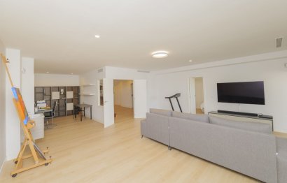 Resale - House - Semi-Detached House - Benalmádena - Benalmadena Centro