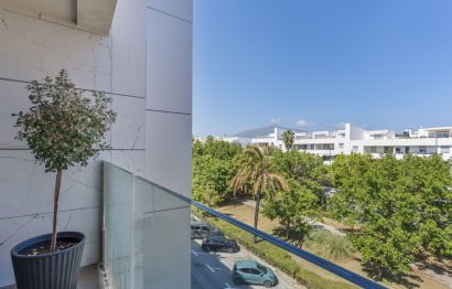 Resale - Apartment - Middle Floor Apartment - Marbella - San Pedro De Alcantara