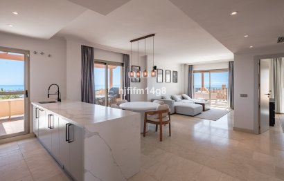 Resale - Apartment - Penthouse - Benahavís - Benahavís Centro