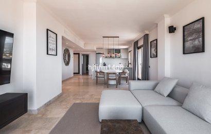 Resale - Apartment - Penthouse - Benahavís - Benahavís Centro
