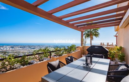 Resale - Apartment - Penthouse - Benahavís - Benahavís Centro