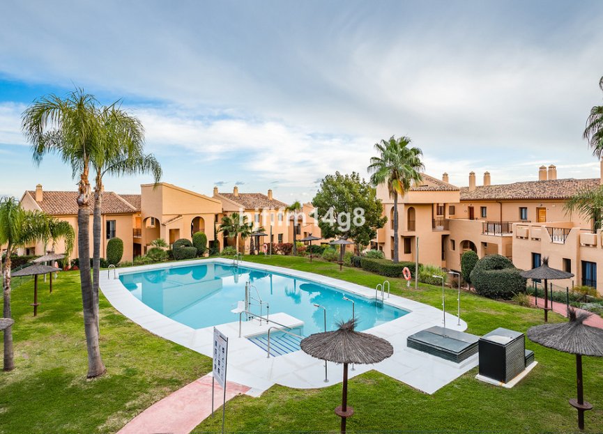 Resale - Apartment - Penthouse - Benahavís - Benahavís Centro