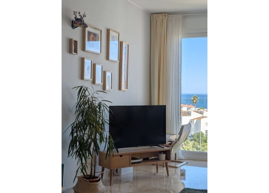Resale - Apartment - Penthouse - Estepona - Estepona Centro