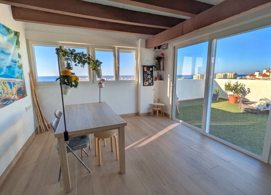 Resale - Apartment - Penthouse - Estepona - Estepona Centro