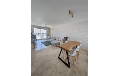 Resale - Apartment - Penthouse - Estepona - Estepona Centro