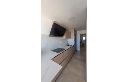 Resale - Apartment - Penthouse - Estepona - Estepona Centro