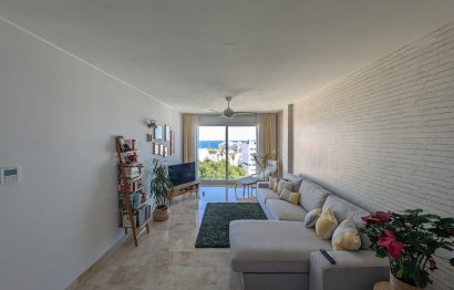 Resale - Apartment - Penthouse - Estepona - Estepona Centro