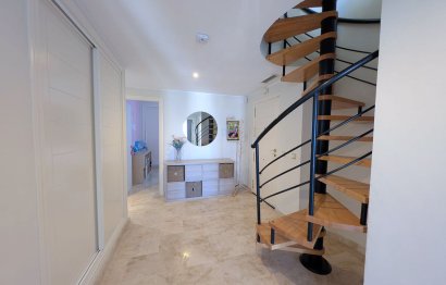 Resale - Apartment - Penthouse - Estepona - Estepona Centro
