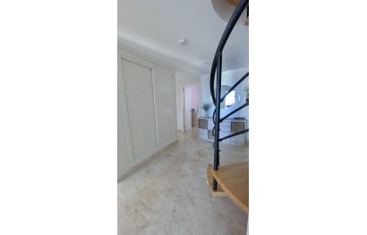Resale - Apartment - Penthouse - Estepona - Estepona Centro