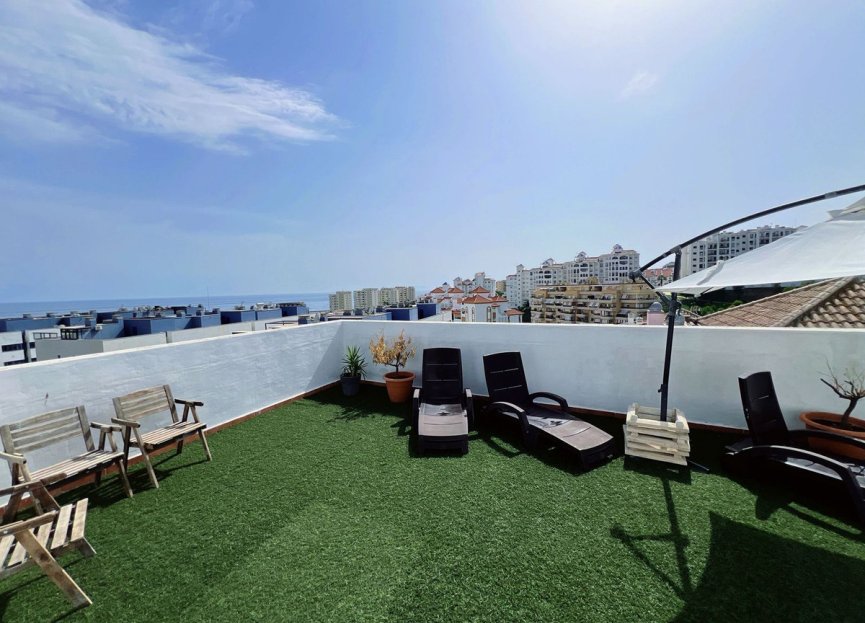 Resale - Apartment - Penthouse - Estepona - Estepona Centro