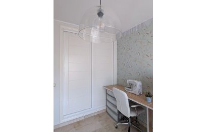 Resale - Apartment - Penthouse - Estepona - Estepona Centro