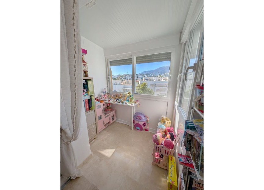 Resale - Apartment - Penthouse - Estepona - Estepona Centro