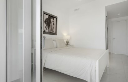 Resale - Apartment - Middle Floor Apartment - Estepona - Estepona Centro