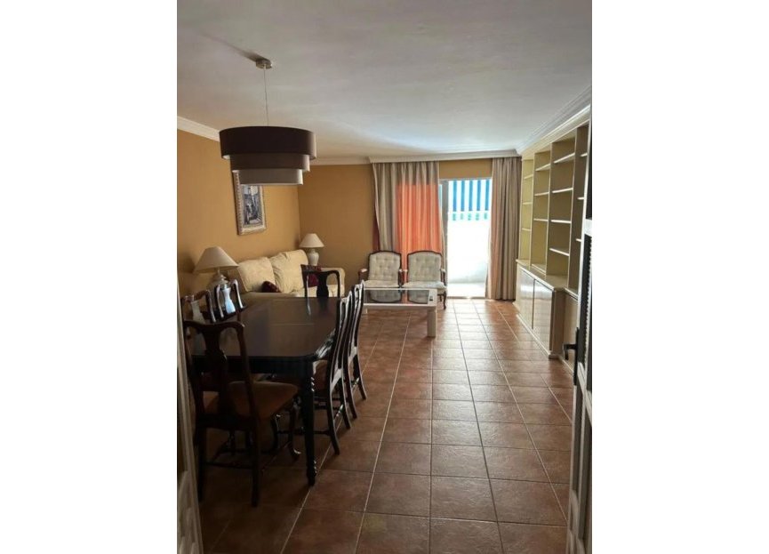 Resale - Apartment - Middle Floor Apartment - Marbella - Marbella Centro