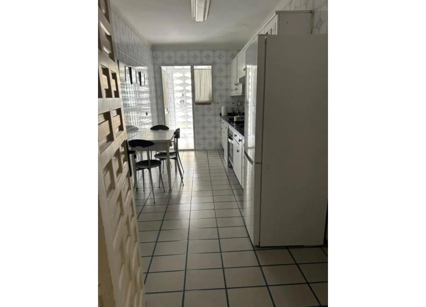 Resale - Apartment - Middle Floor Apartment - Marbella - Marbella Centro