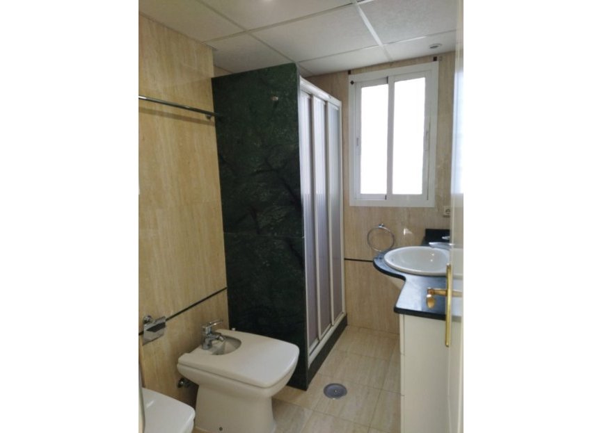 Resale - Apartment - Middle Floor Apartment - Marbella - Marbella Centro