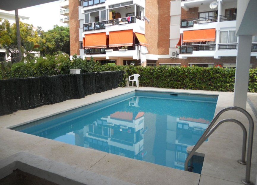 Resale - Apartment - Middle Floor Apartment - Marbella - Marbella Centro