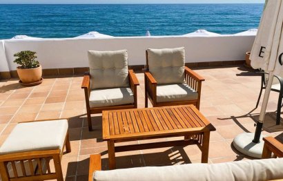 Resale - House - Detached Villa - Estepona - Estepona Centro