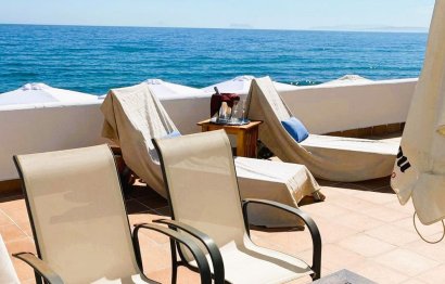 Resale - House - Detached Villa - Estepona - Estepona Centro