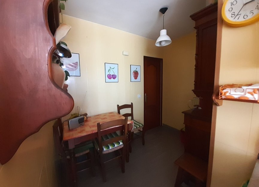 Resale - Apartment - Top Floor Apartment - Marbella - Marbella Centro