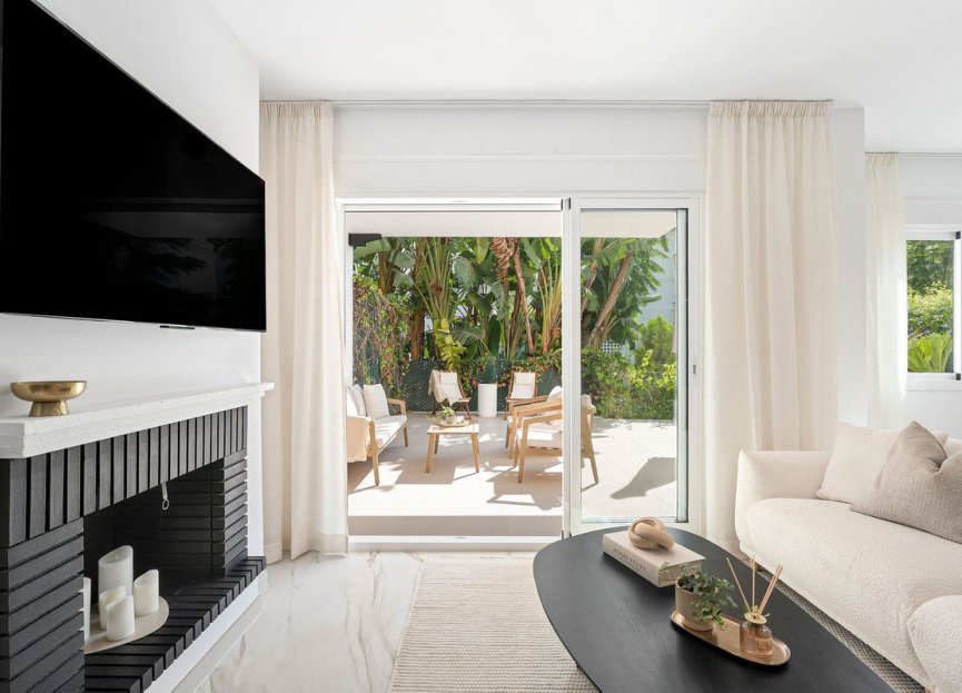 Resale - Ground floor apartment - Marbella - Guadalmina Baja